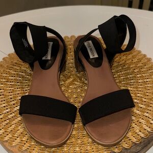 Steve Madden Black and Tan Women's Sandals